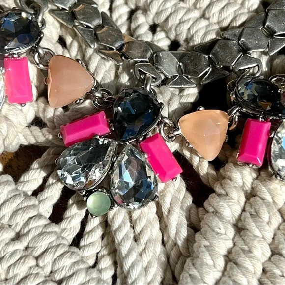 Stella & dot | Callie Statement necklace #372 - Picture 9 of 10